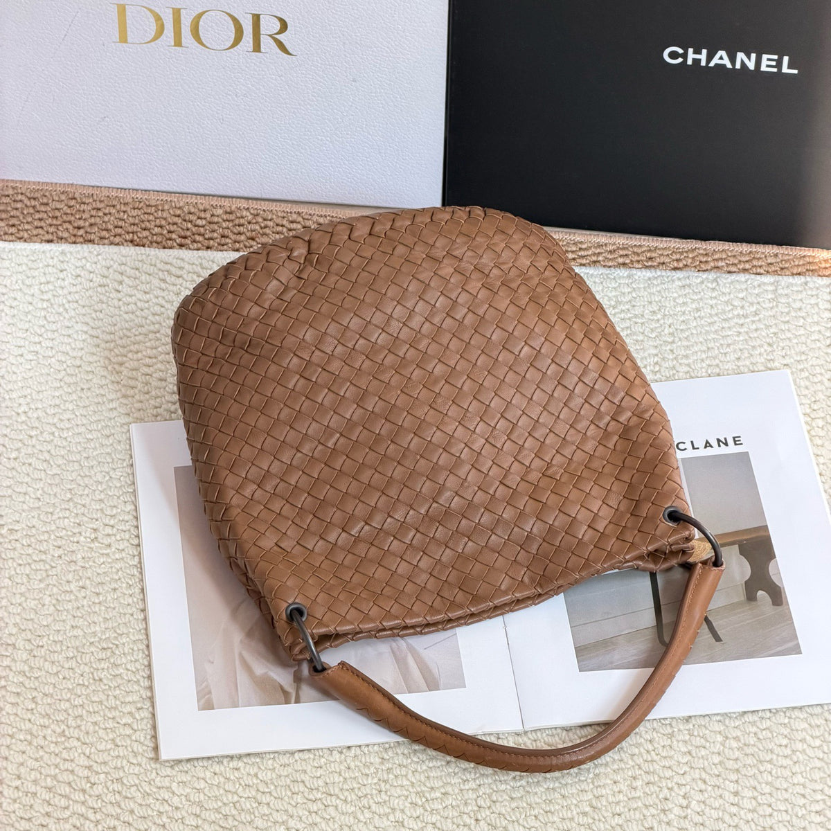 Bottega Veneta - Woven Bucket Bag - Leather - Brown - (small)