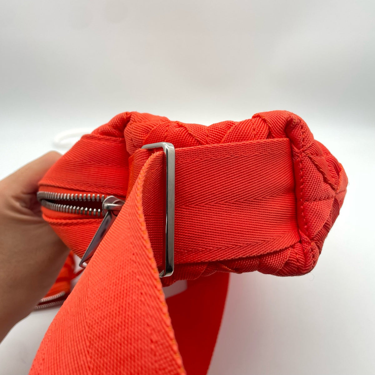 Bottega Veneta - Woven Crossbody Bag - Synthetic - Red