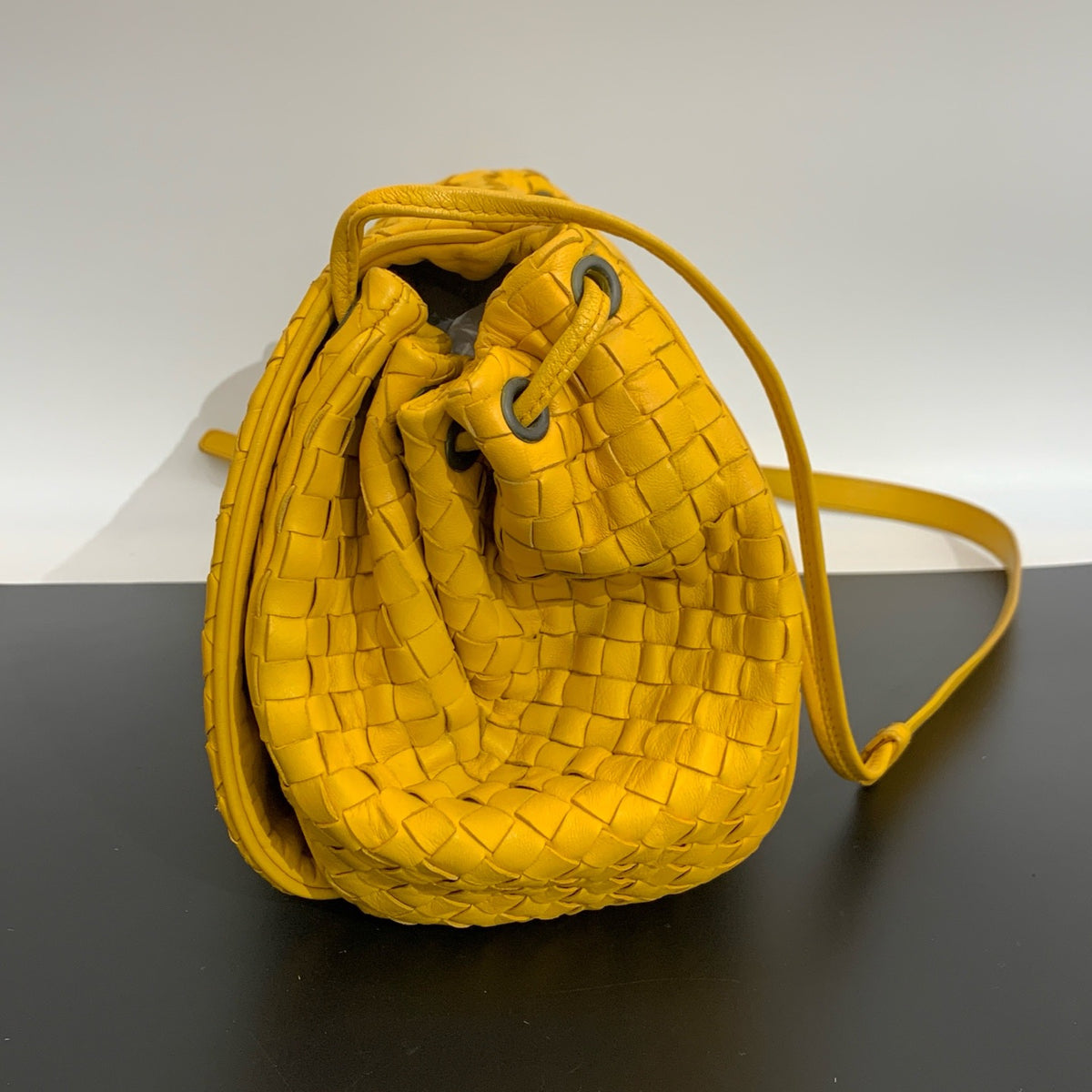 Bottega Veneta - Woven Drawstring Crossbody Bag - Leather - Yellow - (Small)
