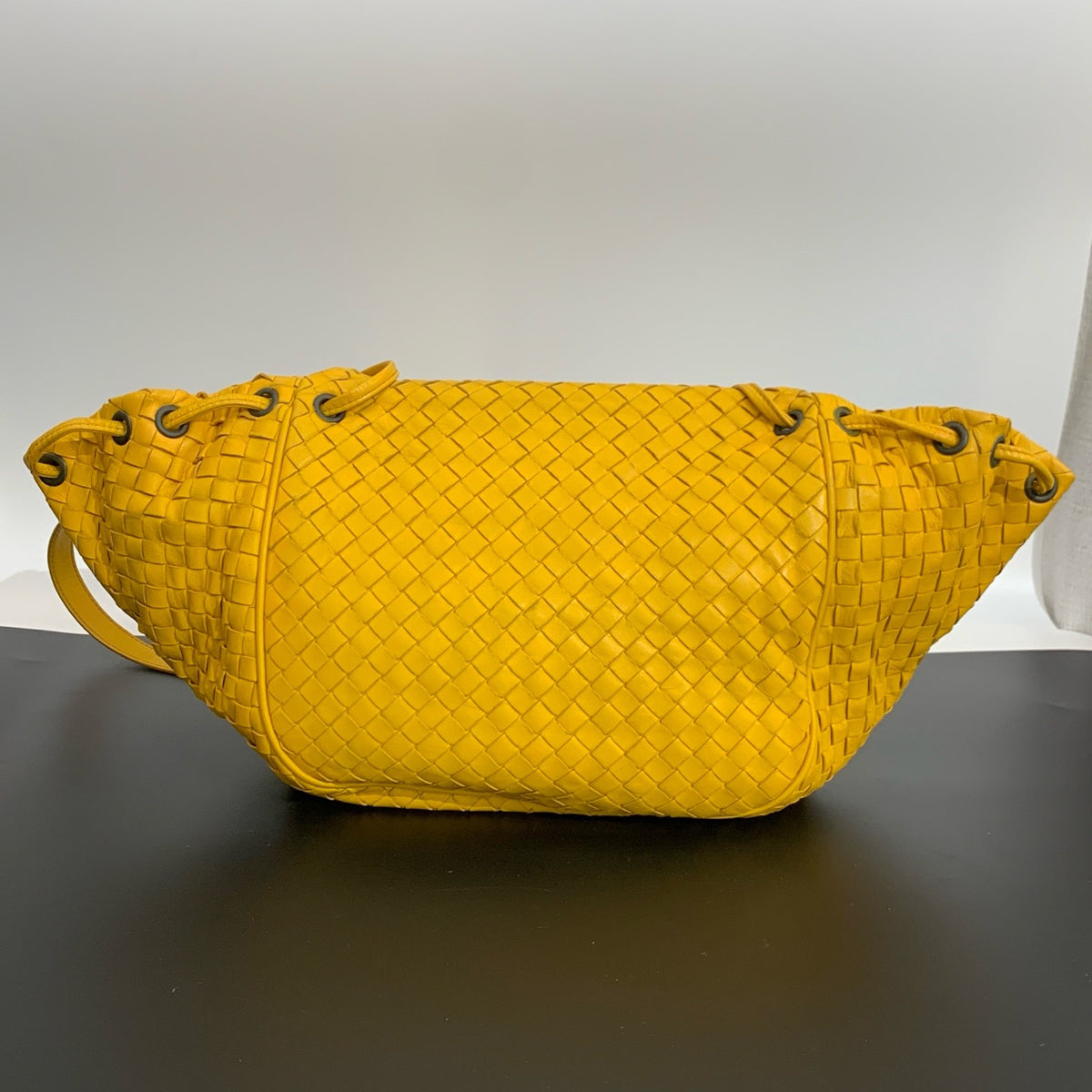 Bottega Veneta - Woven Drawstring Crossbody Bag - Leather - Yellow - (Small)