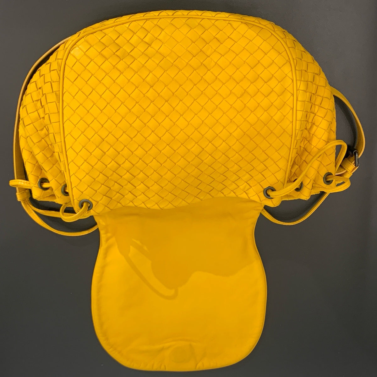 Bottega Veneta - Woven Drawstring Crossbody Bag - Leather - Yellow - (Small)