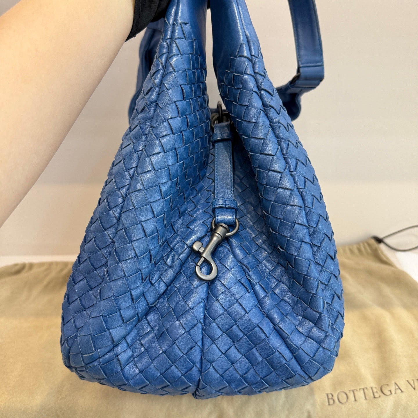 Bottega Veneta - Woven Hobo Bag - Leather - Blue - (Other)