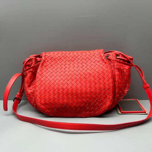 Bottega Veneta - Woven Pumpkin Drawstring Bag - Leather - Red - (Medium)