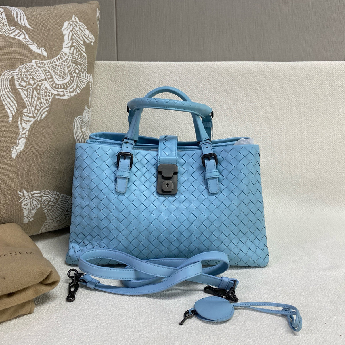 Bottega Veneta - Woven Tote Bag - Leather - Blue - (Medium)