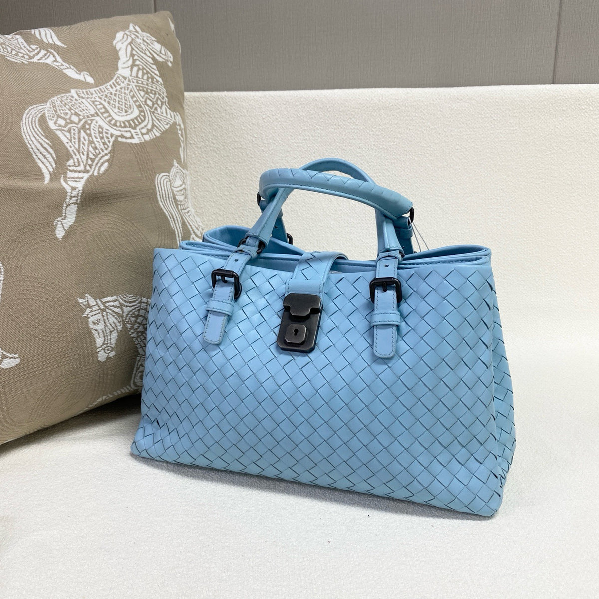 Bottega Veneta - Woven Tote Bag - Leather - Blue - (Medium)