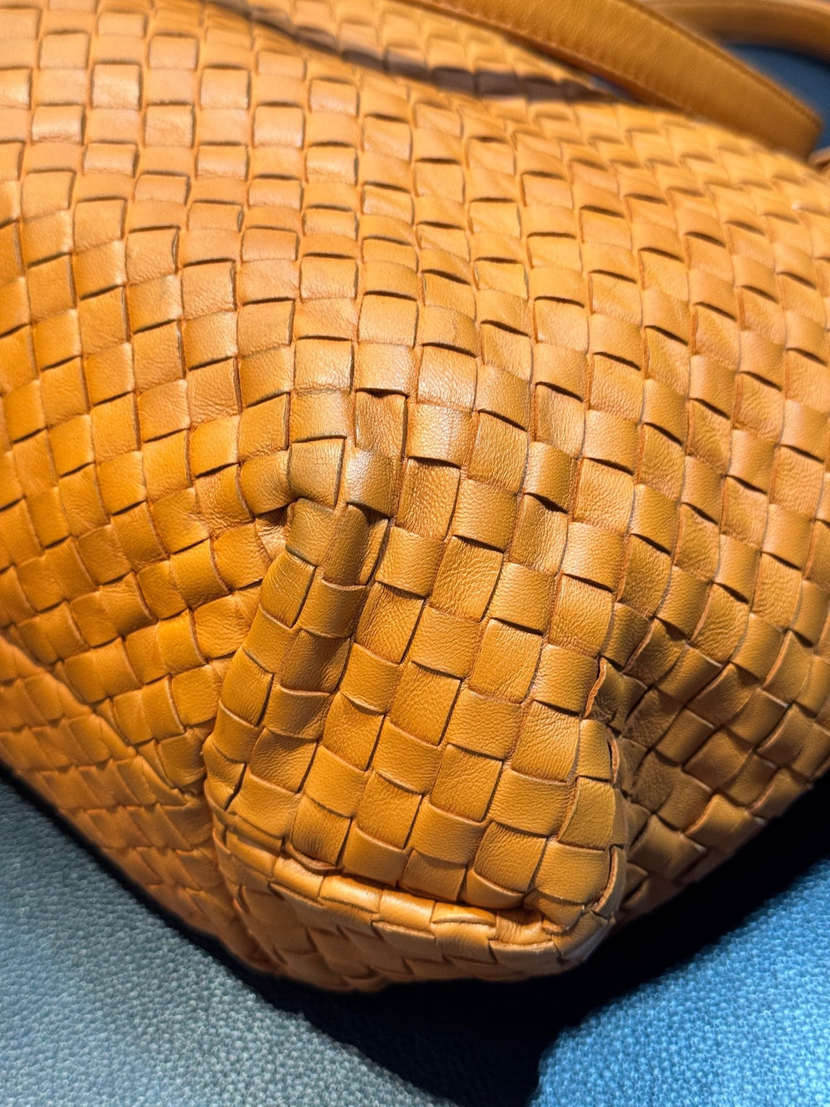 Bottega Veneta - Woven Tote - Leather - Orange - (medium)