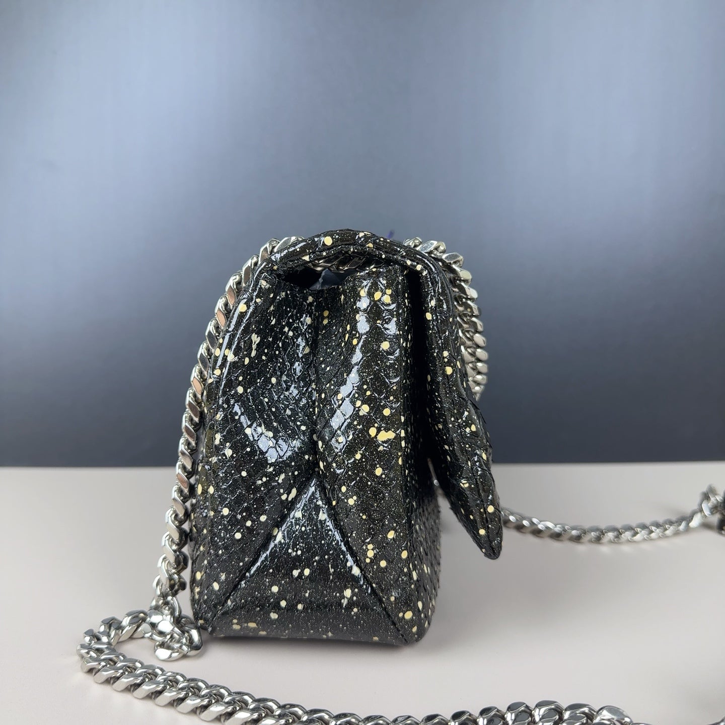 Bulgari - Serpenti Cabochon - Leather - Black - (mini)