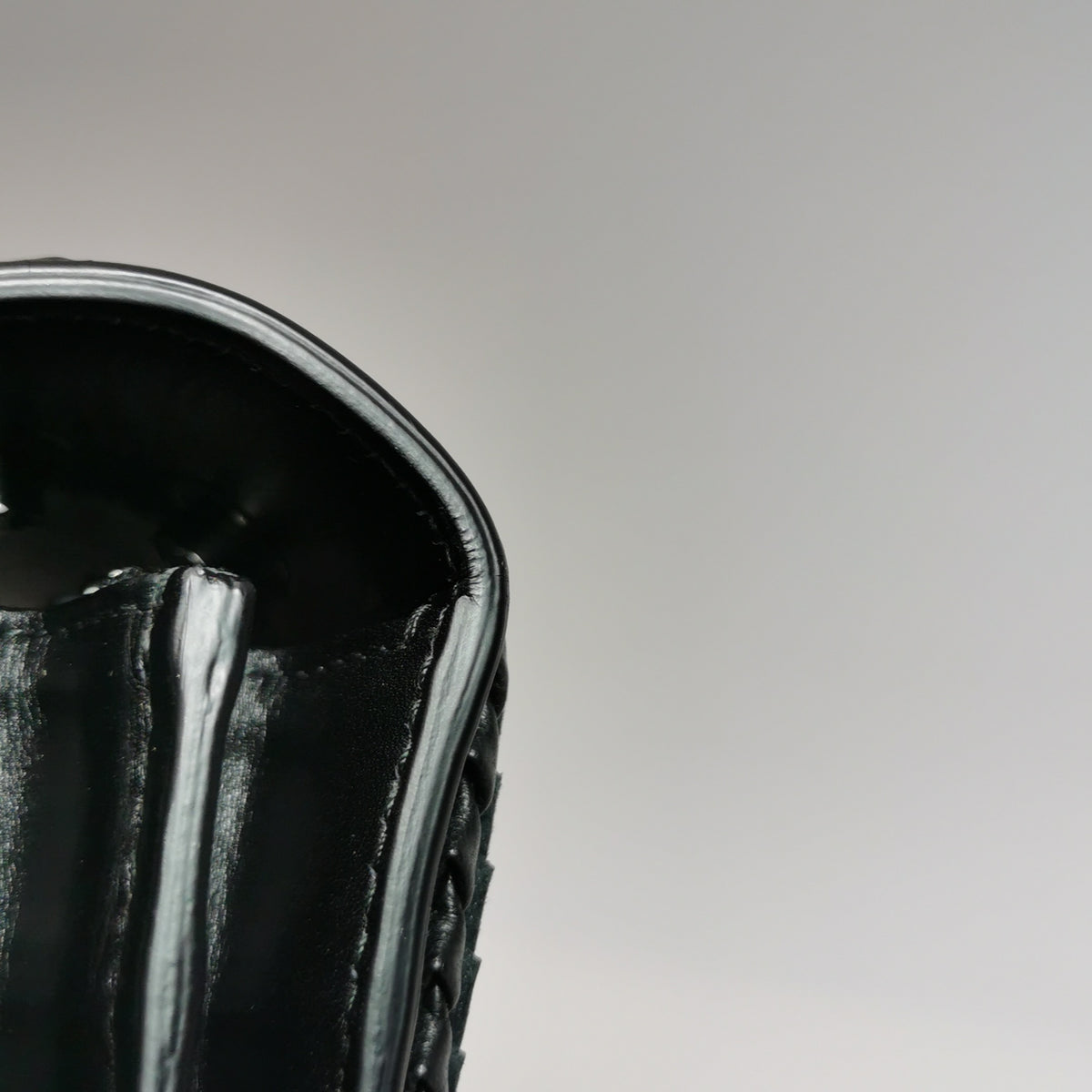 Bulgari - Serpenti Forever - Leather - Black