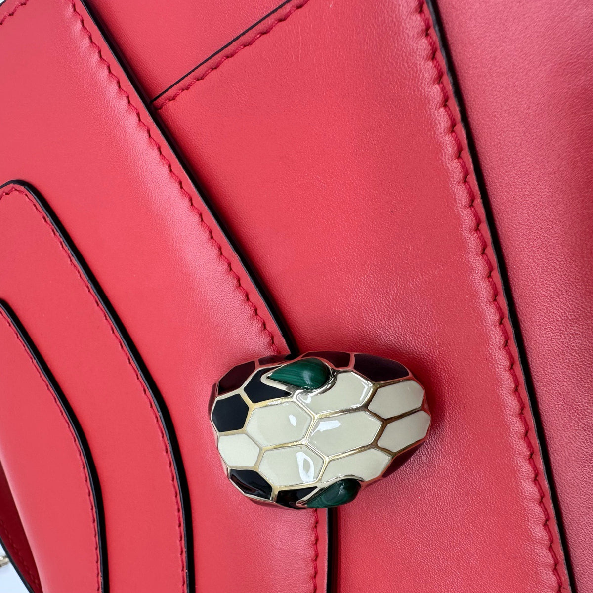 Bulgari - Serpenti Forever - Leather - Red - (Small)