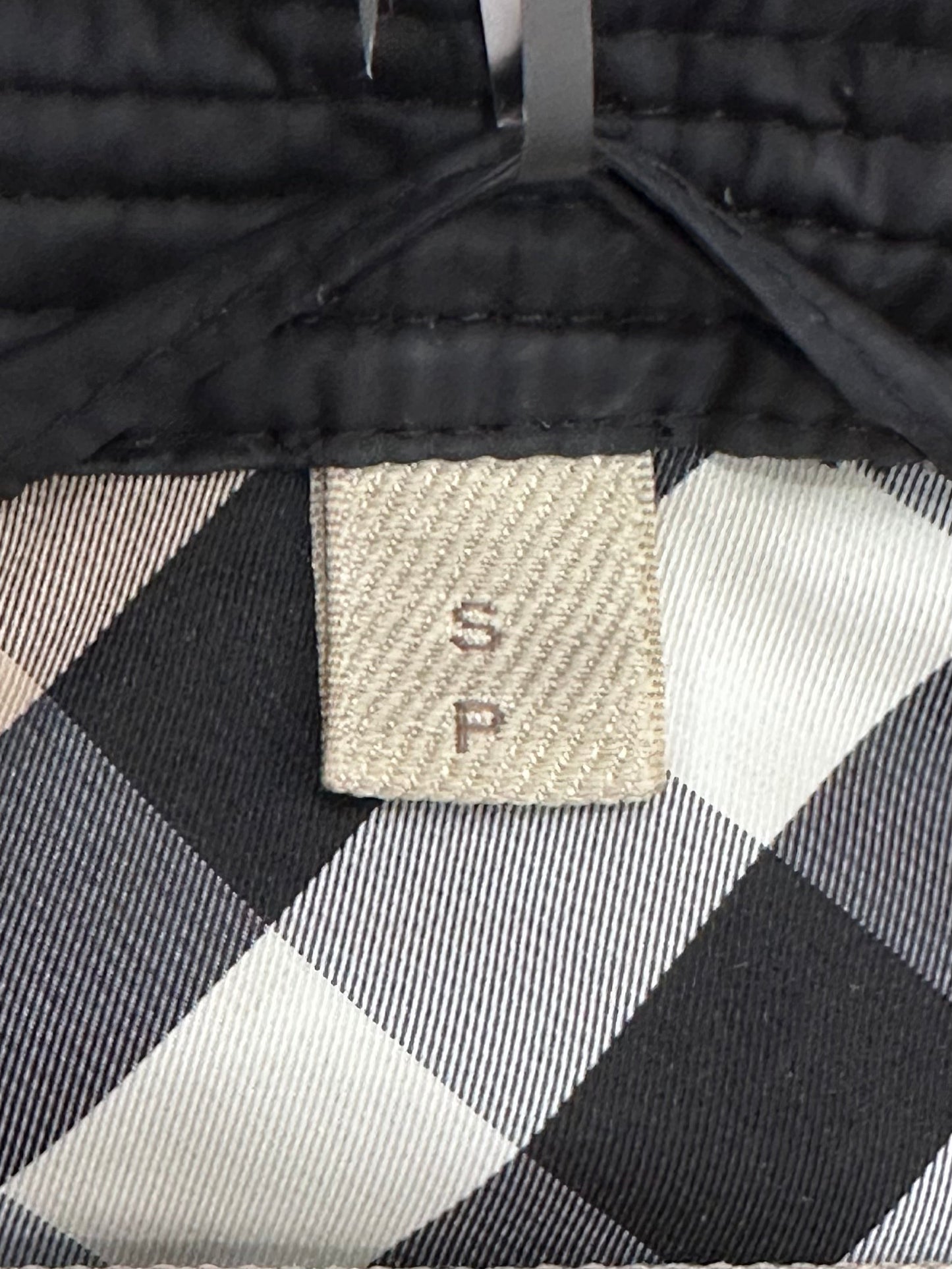 Burberry - Brit - Polyamide - Black - (S)