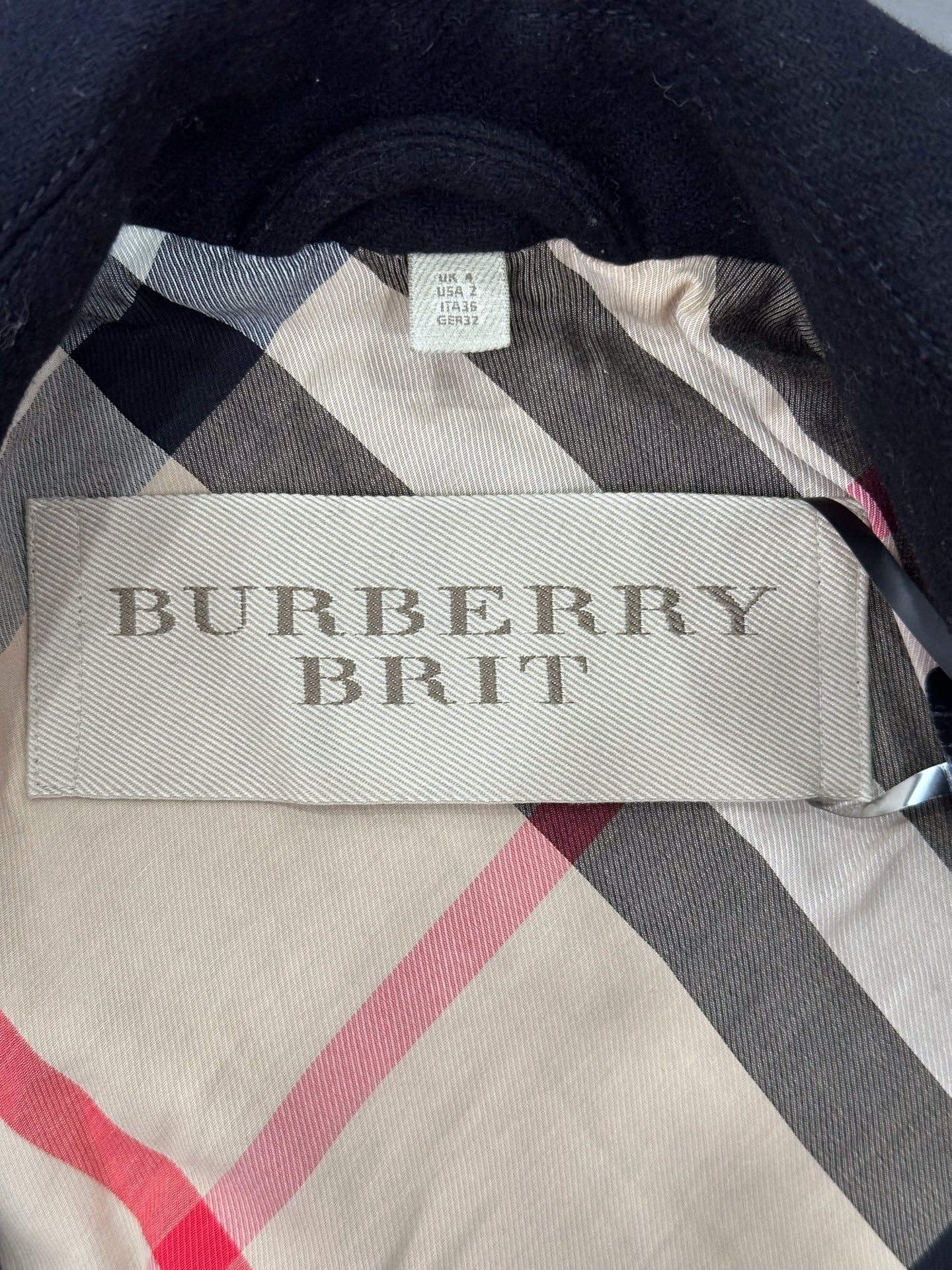 Burberry - Brit - Wool - Black - (4)