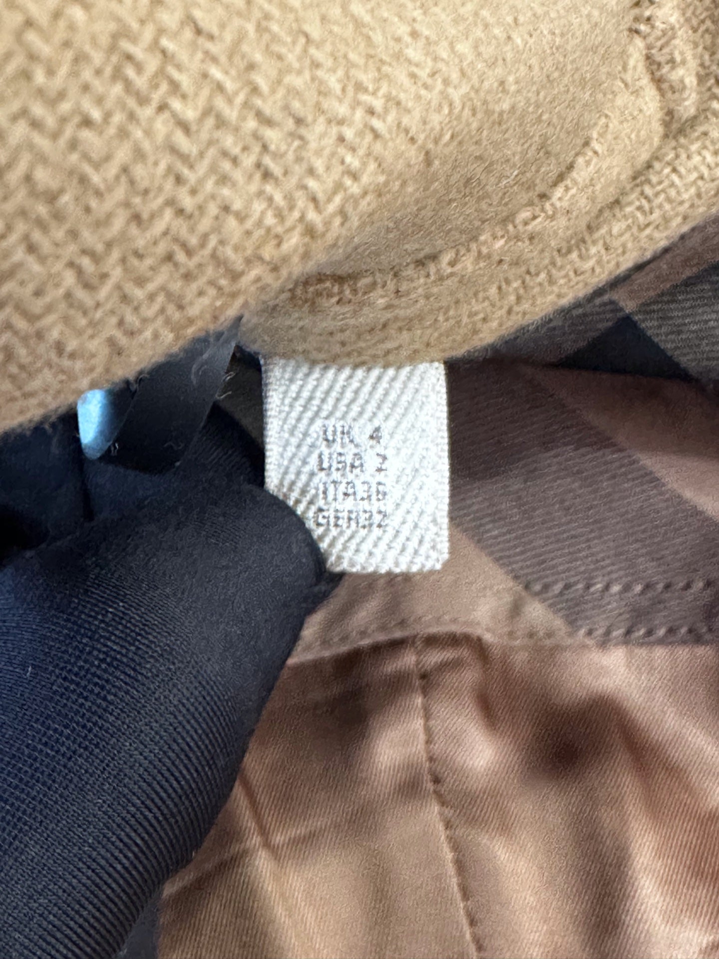 Burberry - Brit - Wool - Camel - (4)
