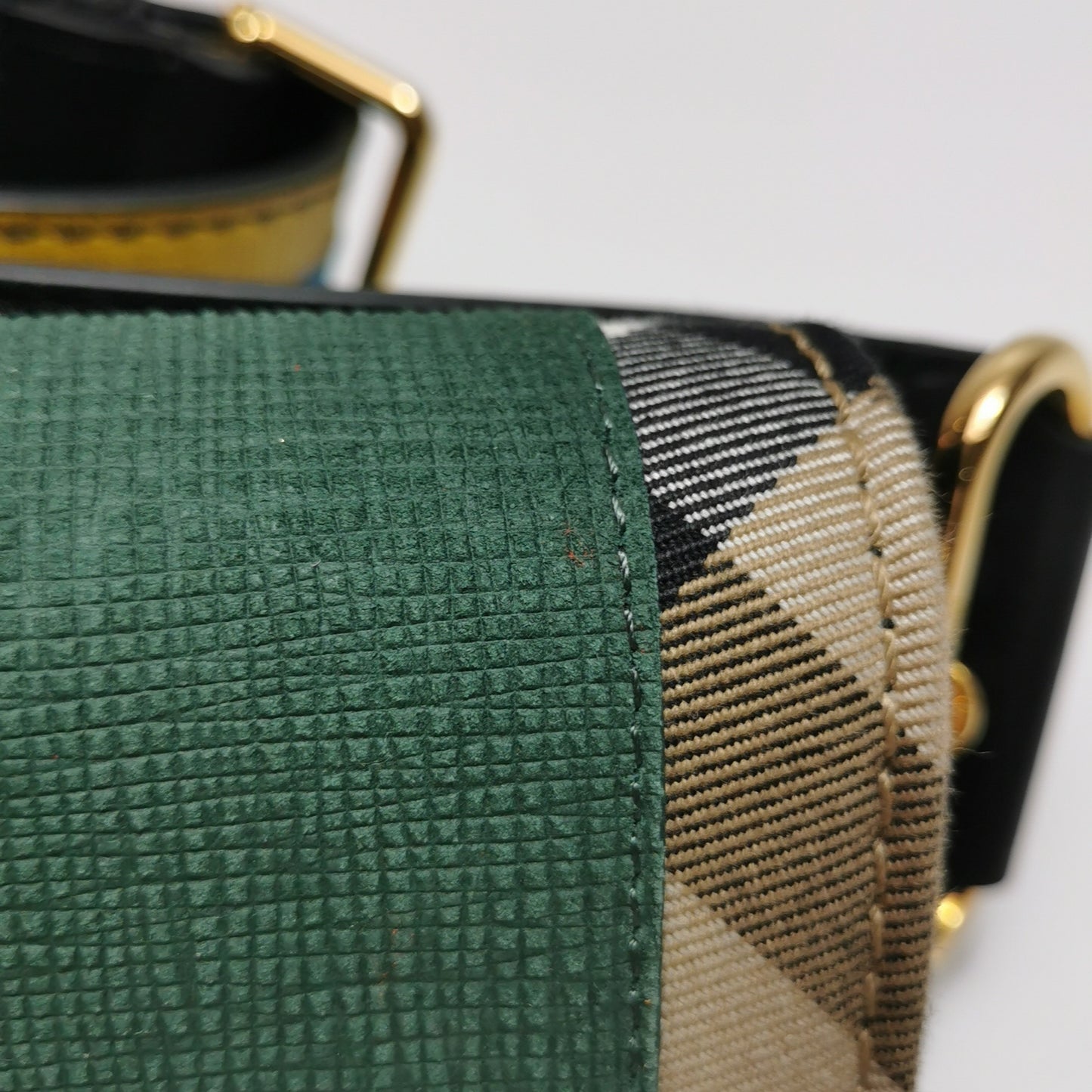 Burberry - Buckle - Leather - Multicolour - (small)