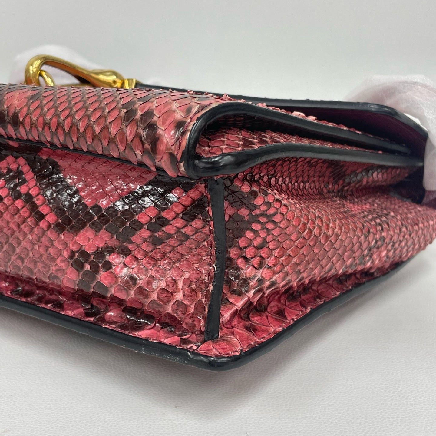 Burberry - Envelope Messenger Bag - Snakeskin leather - Pink - (small)