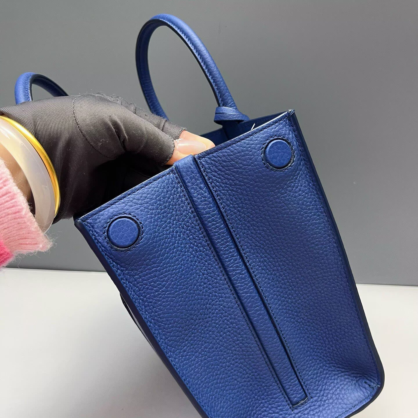 Burberry - Frances - Pebbled calfskin leather - Blue - (small)