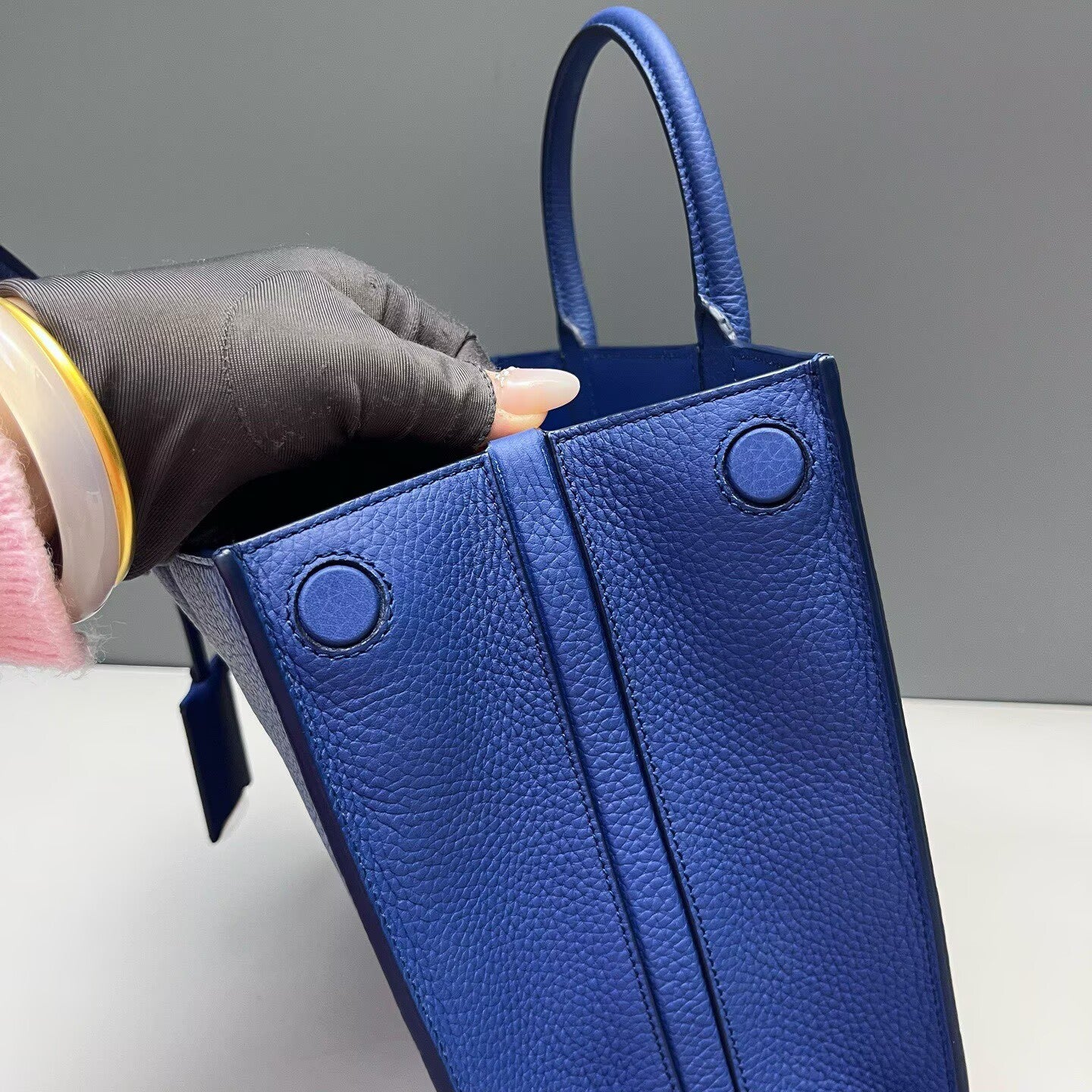 Burberry - Frances - Pebbled calfskin leather - Blue - (small)