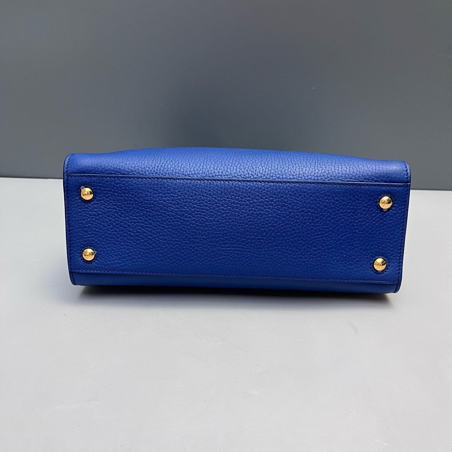 Burberry - Frances - Pebbled calfskin leather - Blue - (small)