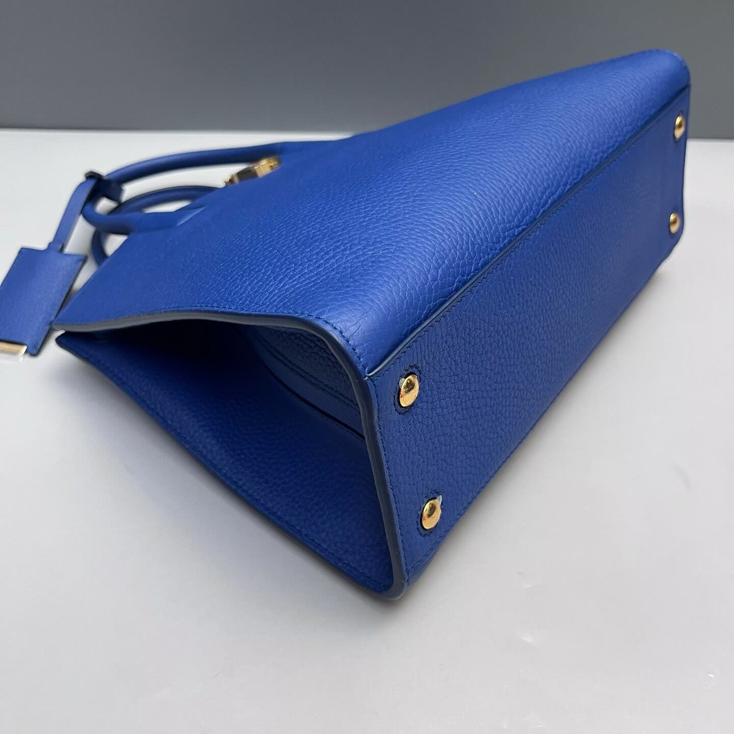 Burberry - Frances - Pebbled calfskin leather - Blue - (small)