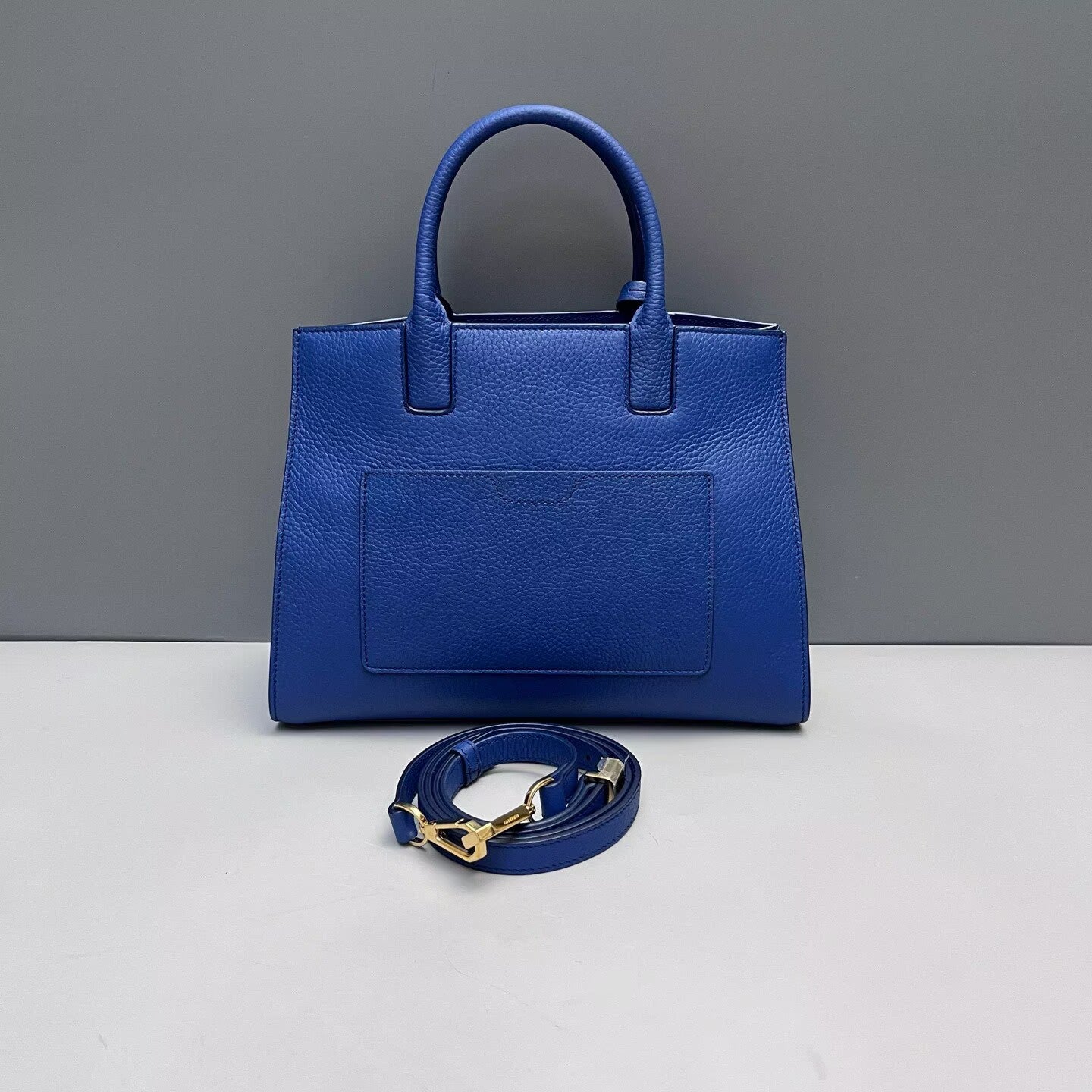 Burberry - Frances - Pebbled calfskin leather - Blue - (small)