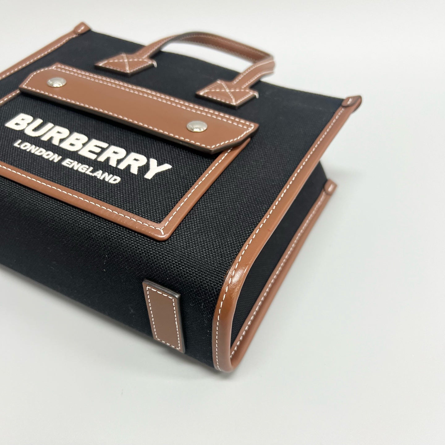 Burberry - Freya - Cloth - Black - (mini)