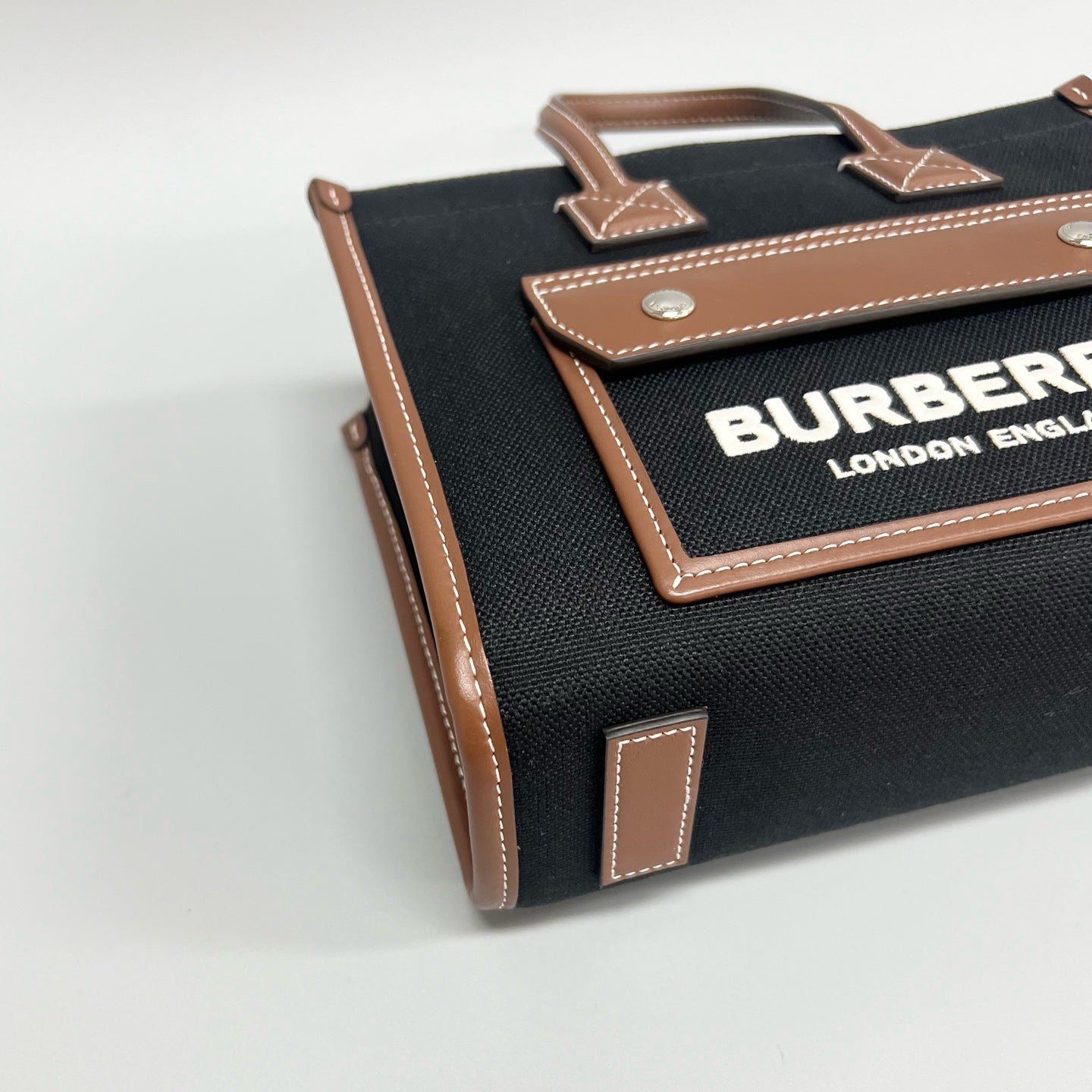 Burberry - Freya - Cloth - Black - (mini)