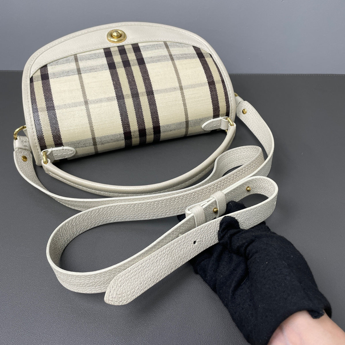Burberry - Highlands Check Crossbody Bag - Cloth - Beige - (small)