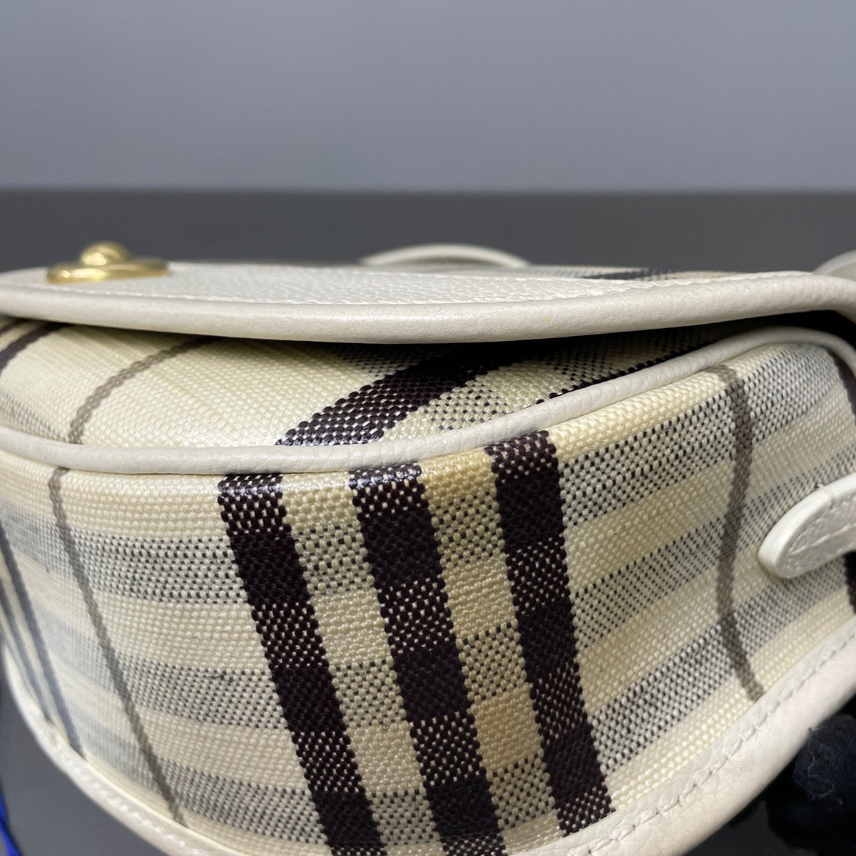 Burberry - Highlands Check Crossbody Bag - Cloth - Beige - (small)