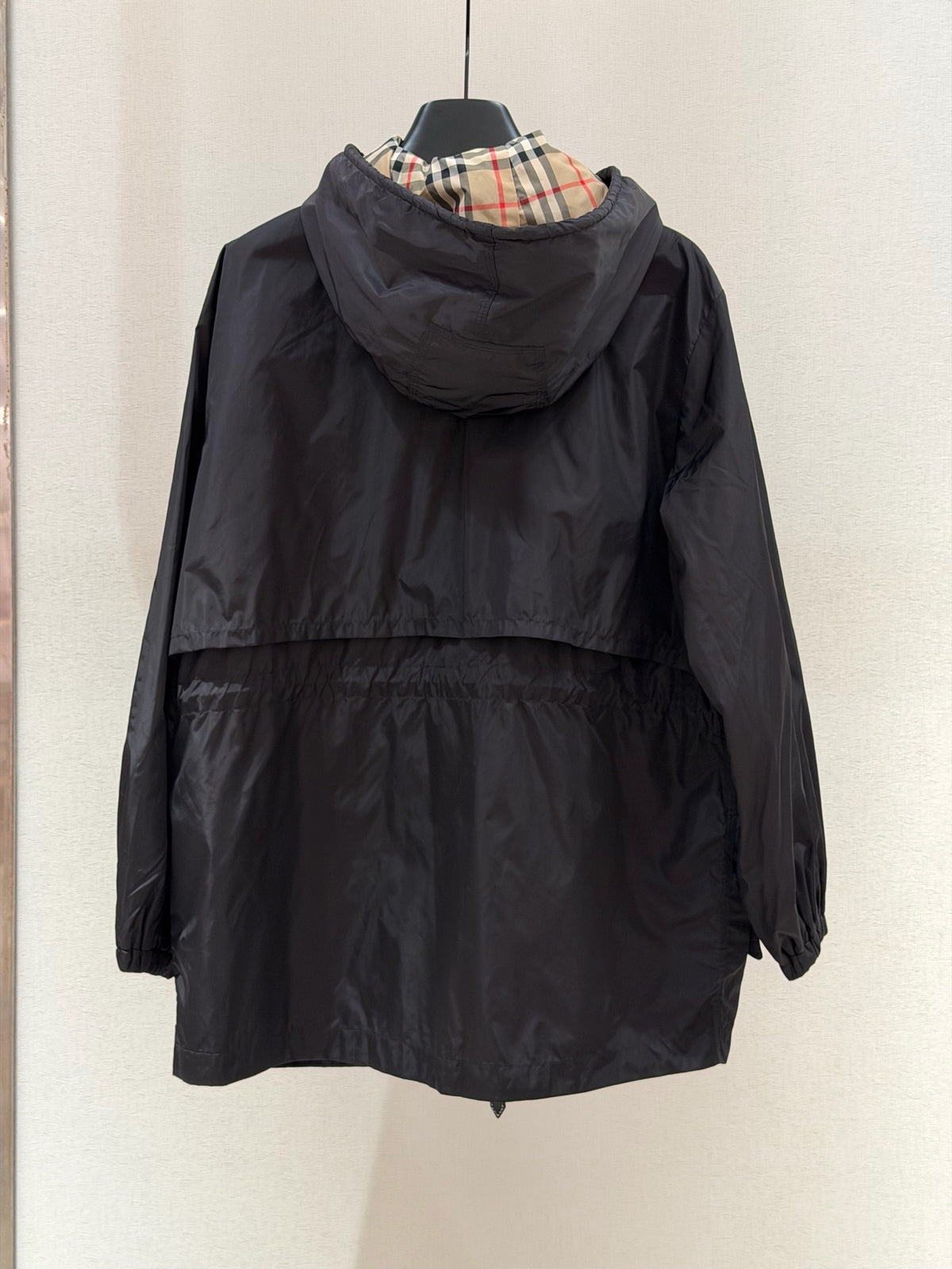 Burberry - Hooded Drawstring Waist Jacket - Polyester - Black - (34)