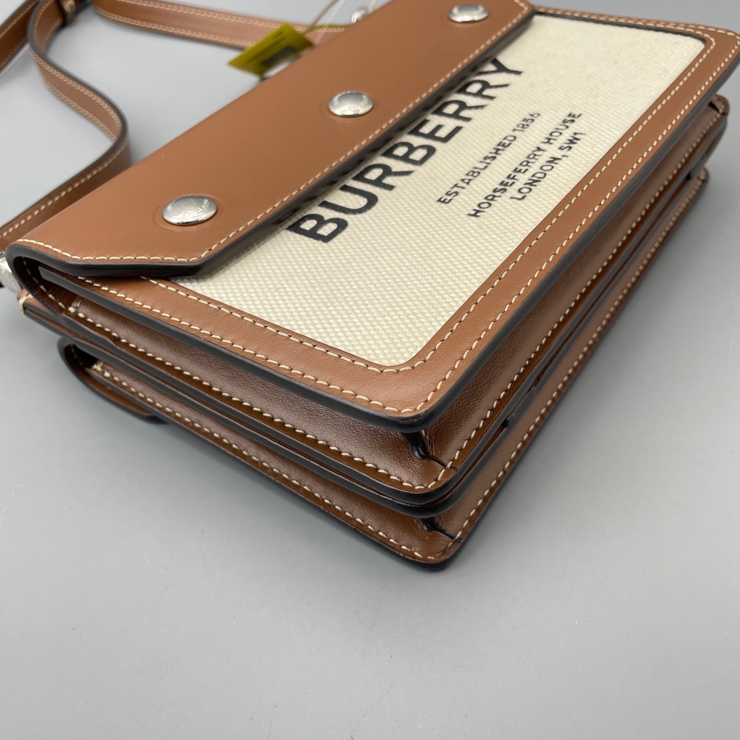 Burberry - Horseferry Print Pocket Bag - Leather and Canvas - Brown - (mini)