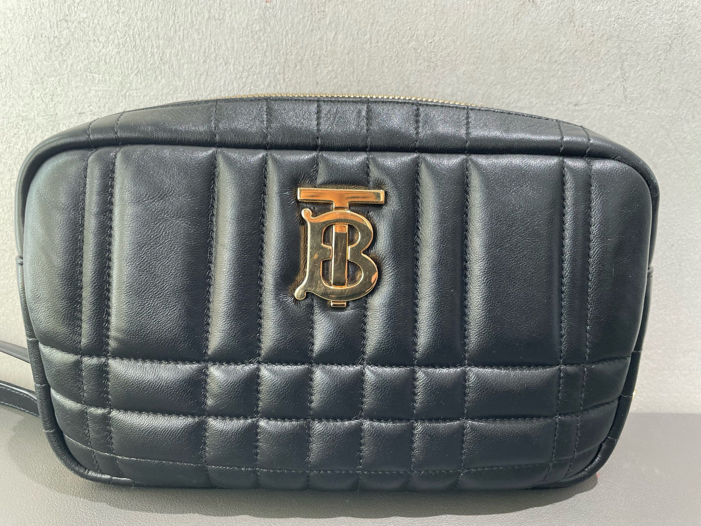 Burberry - Lola Camera Bag - Leather - Black - (small)