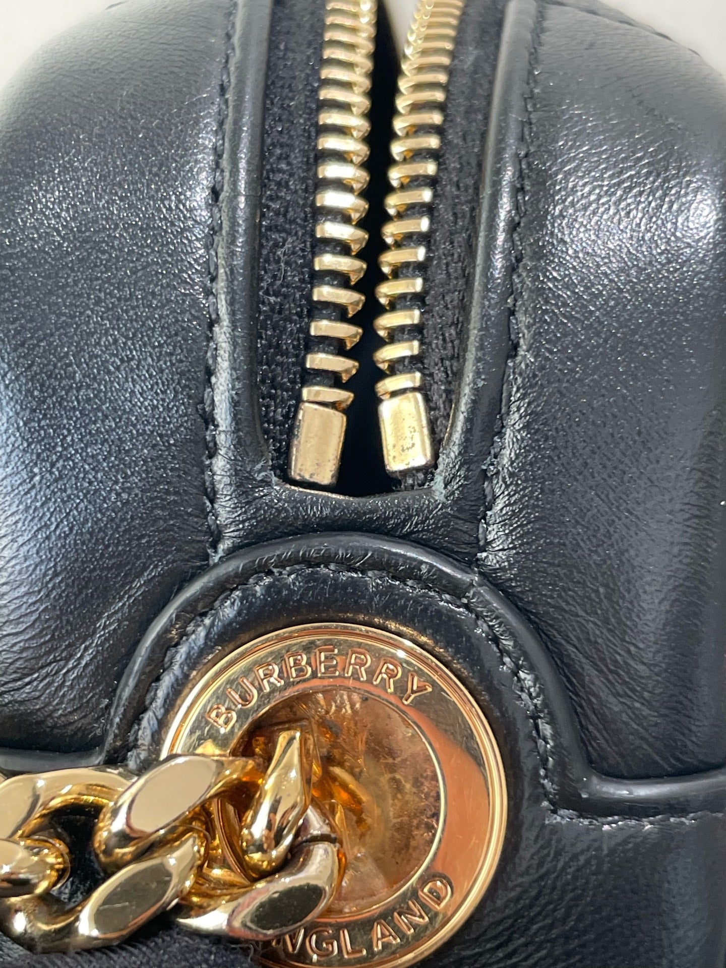 Burberry - Lola Camera Bag - Leather - Black - (small)