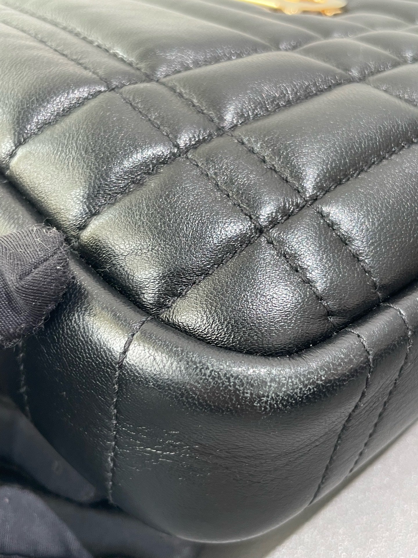 Burberry - Lola Camera Bag - Leather - Black - (small)