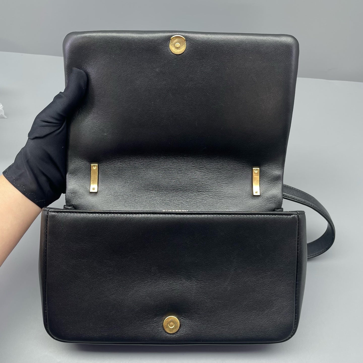 Burberry - Lola - Leather - Black - (Small)