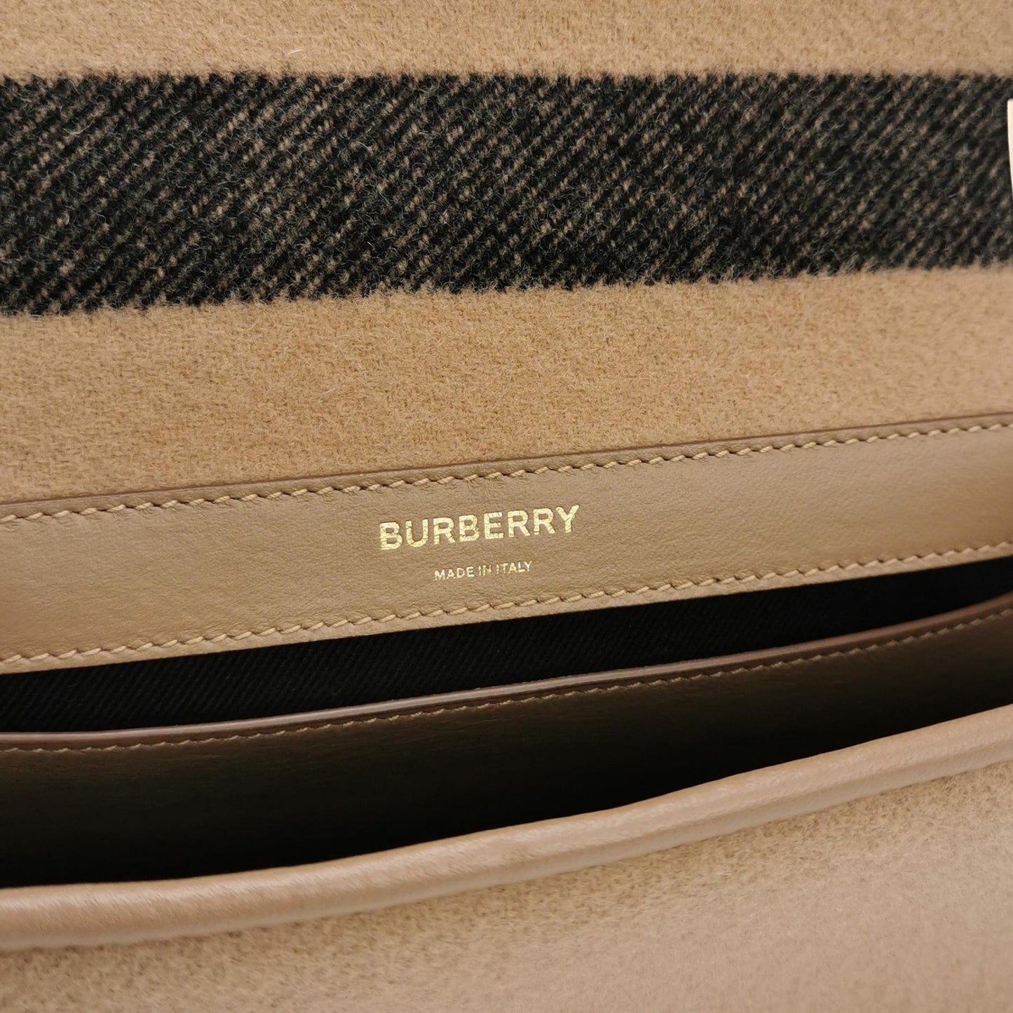 Burberry - Lola - Wool - Multicolour - (small)
