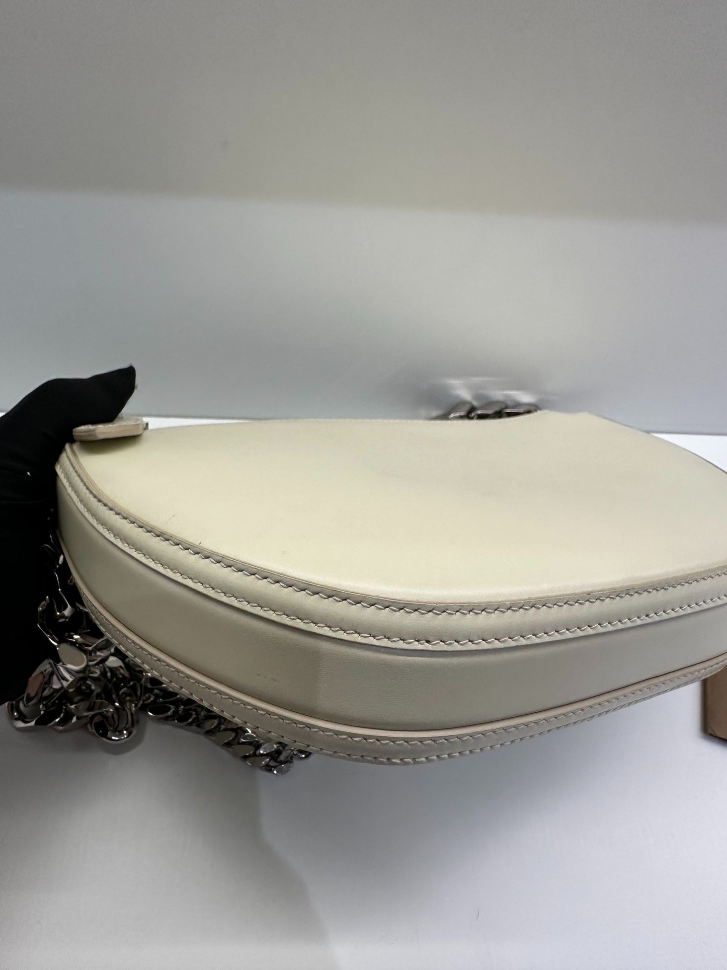 Burberry - Olympia - Leather - Beige