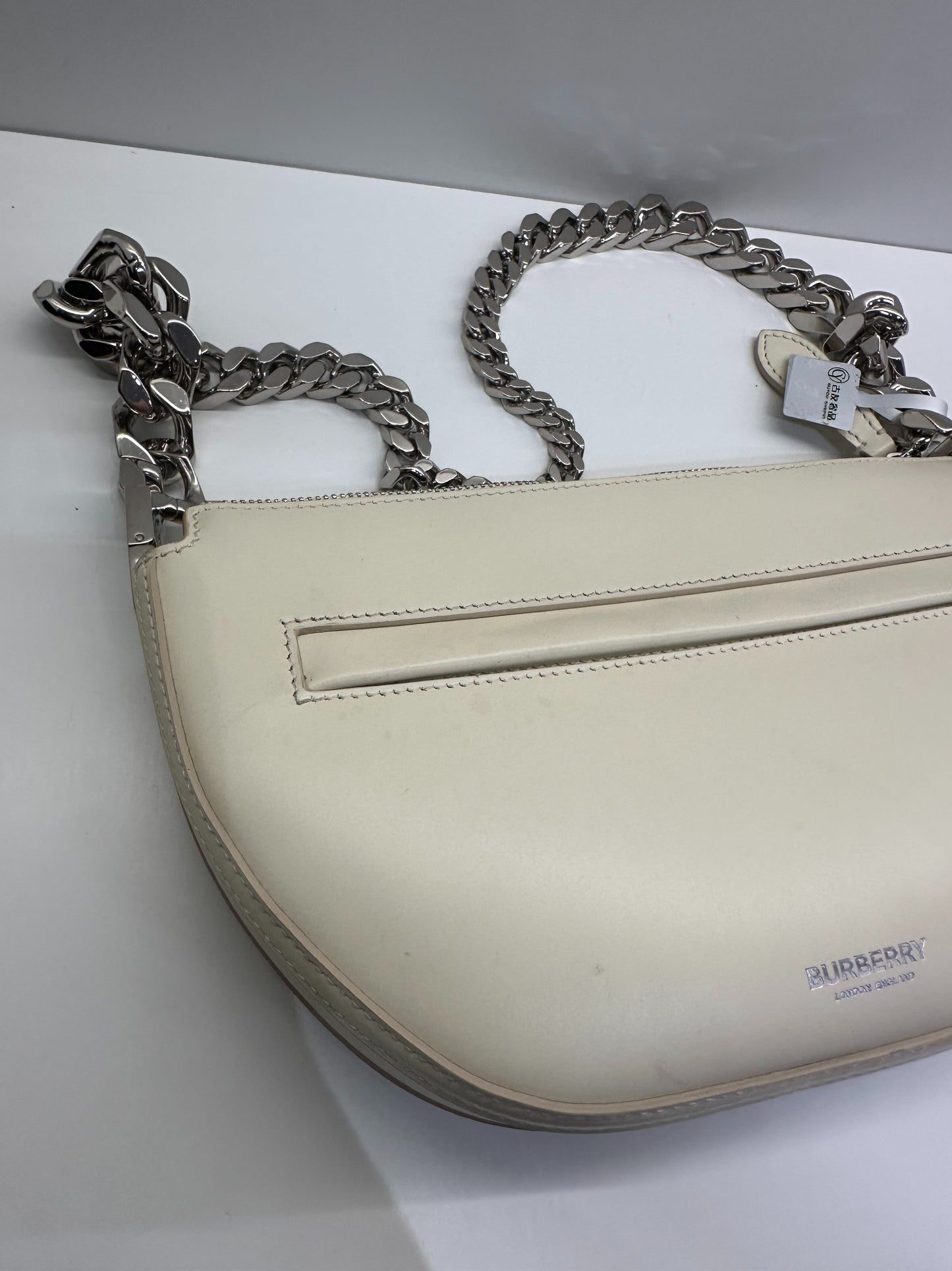 Burberry - Olympia - Leather - Beige