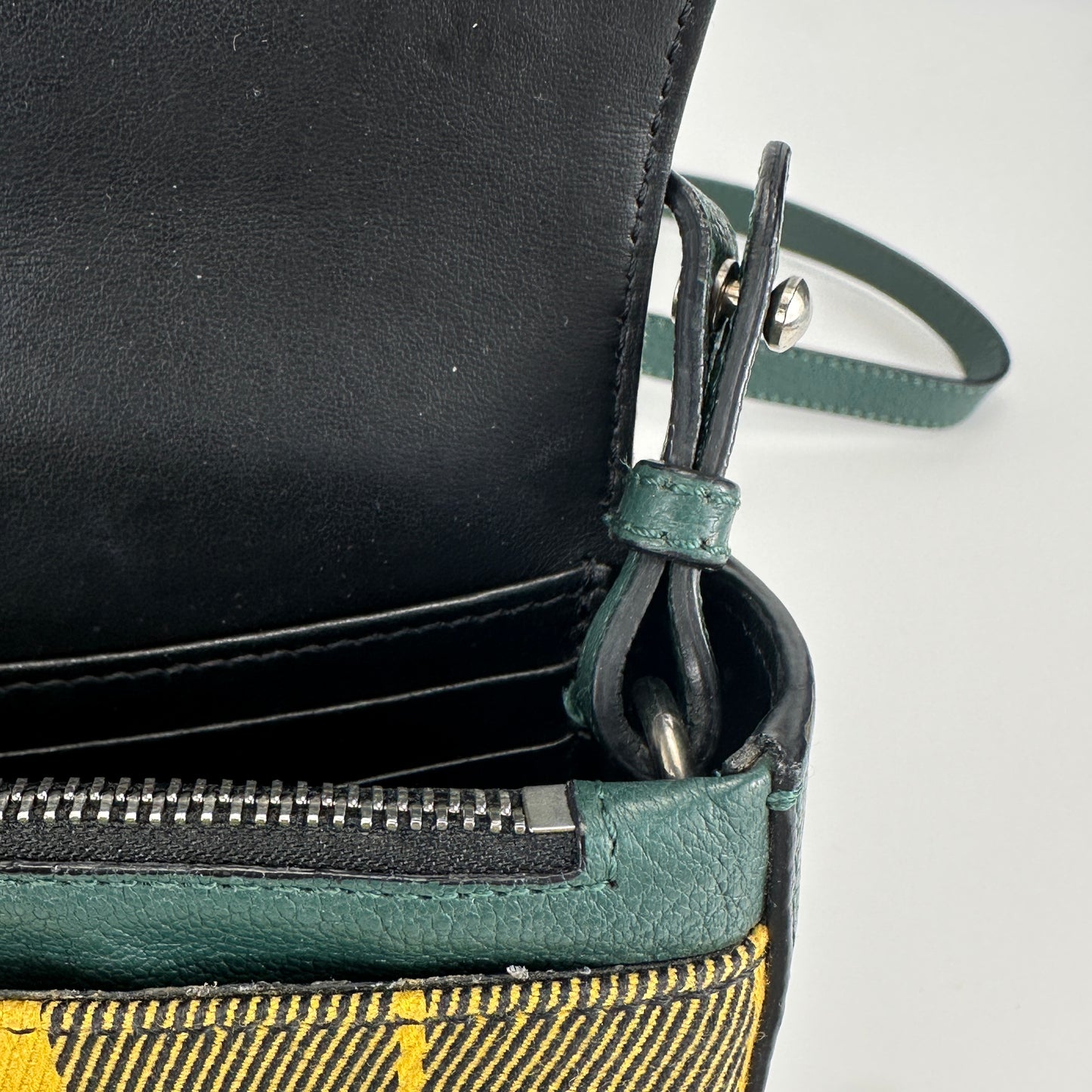 Burberry - Other - Canvas and Leather - Green - (mini)