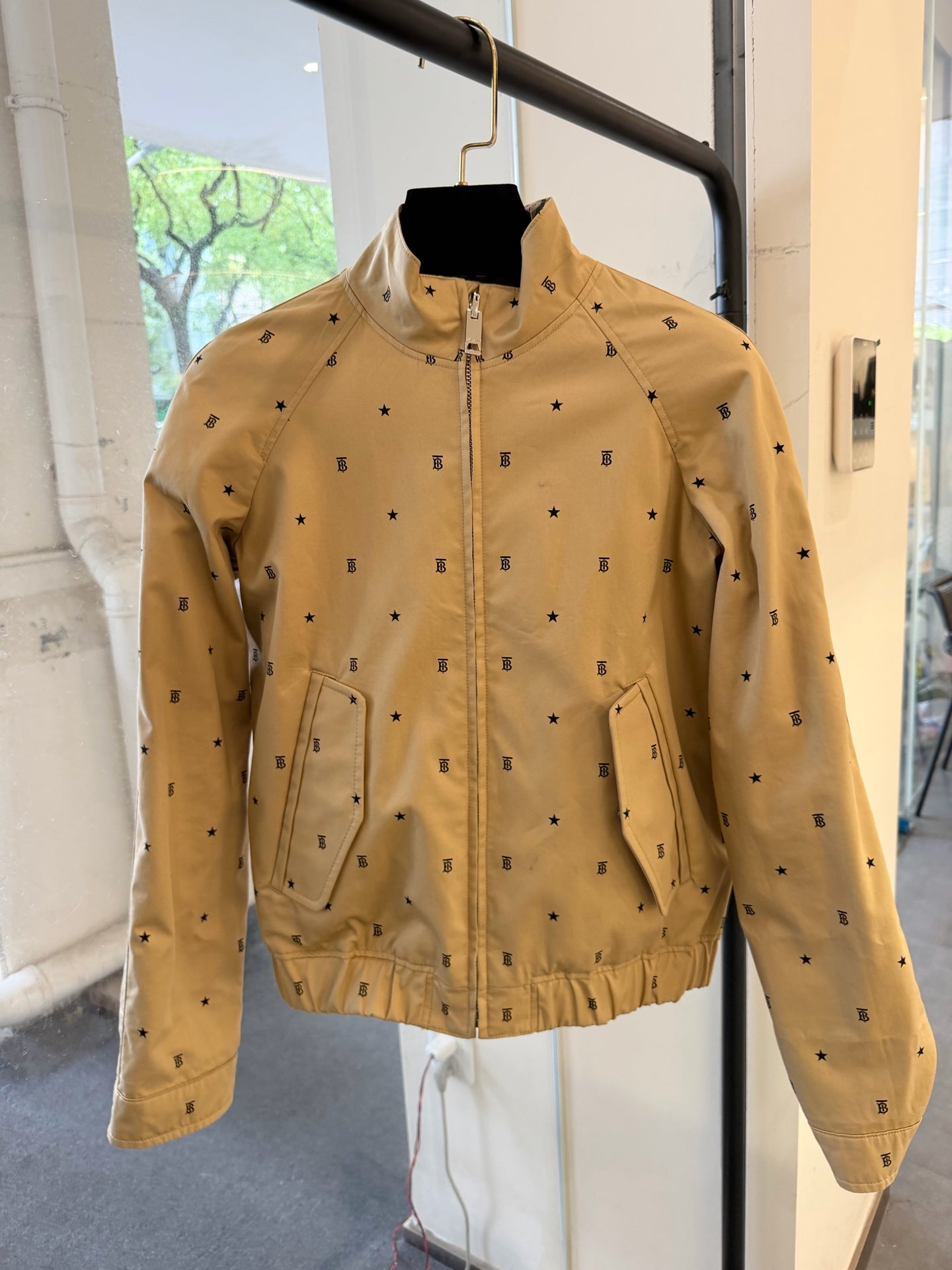 Burberry - Other - Cloth - Beige - (2)