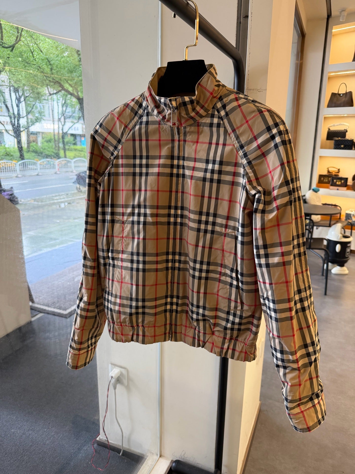 Burberry - Other - Cloth - Beige - (2)