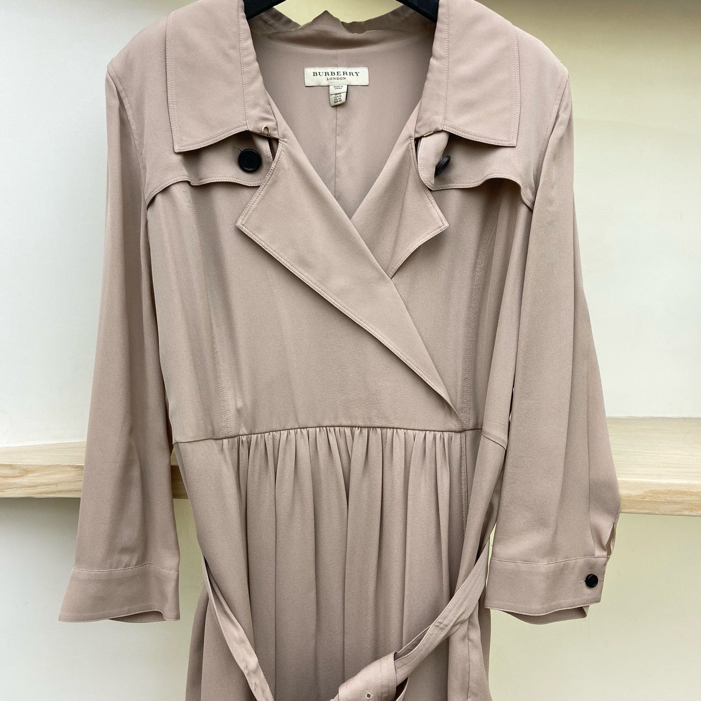 Burberry - Other - Cloth - Beige - (44)