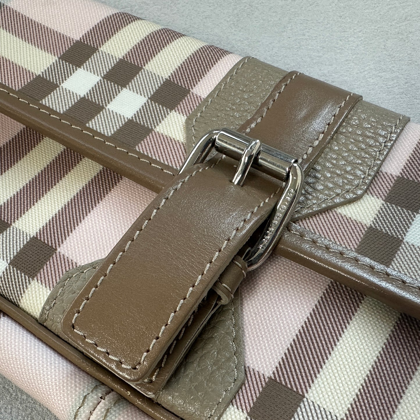 Burberry - Other - Cloth - Pink - (small)