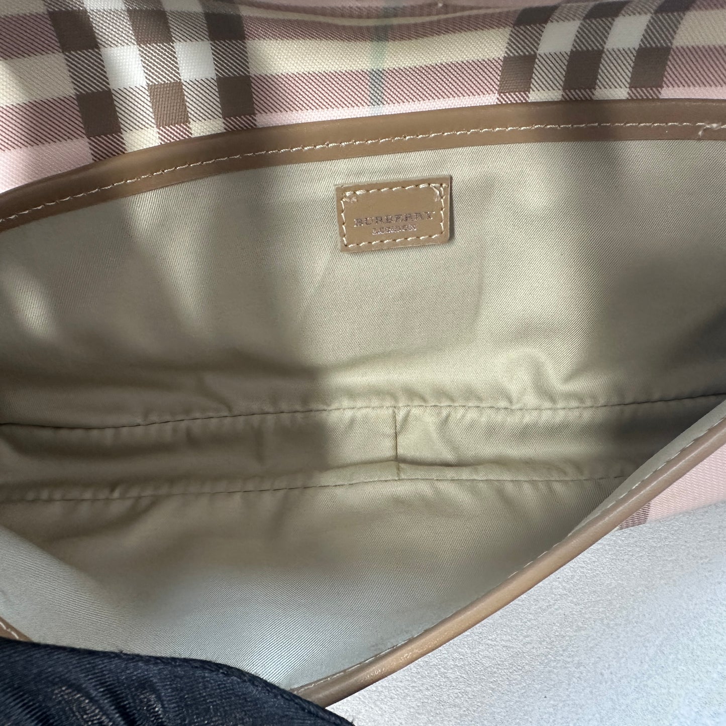Burberry - Other - Cloth - Pink - (small)