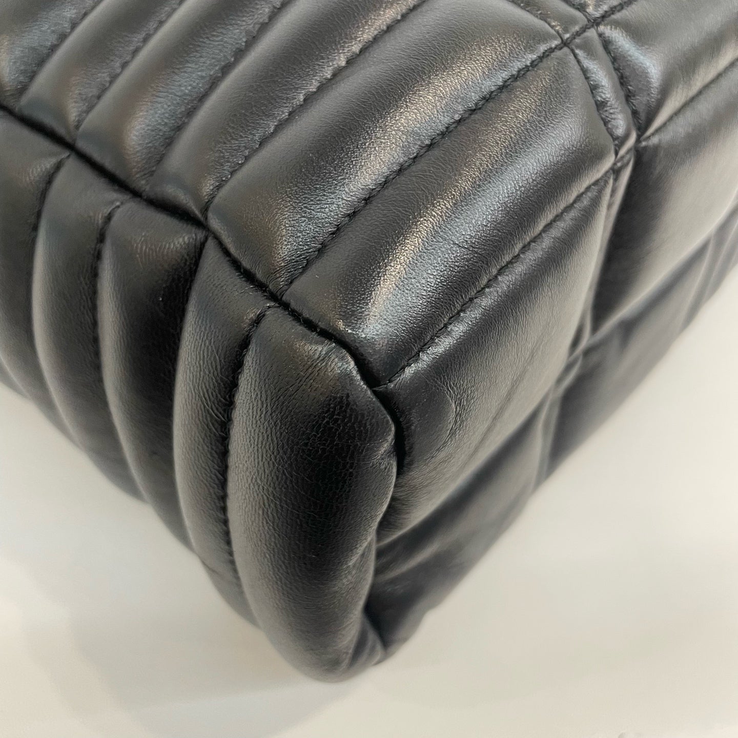 Burberry - Other - Leather - Black - (medium)