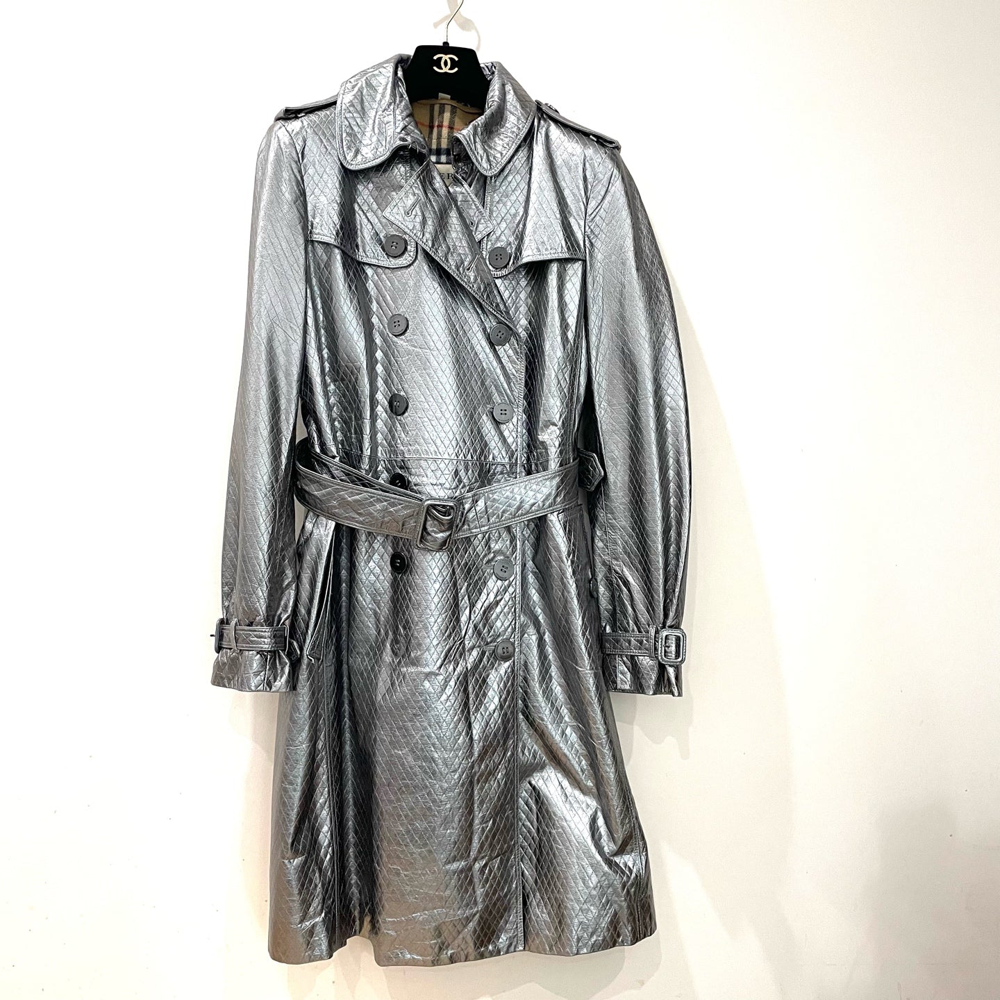 Burberry - Other - Leather - Silver - (44)