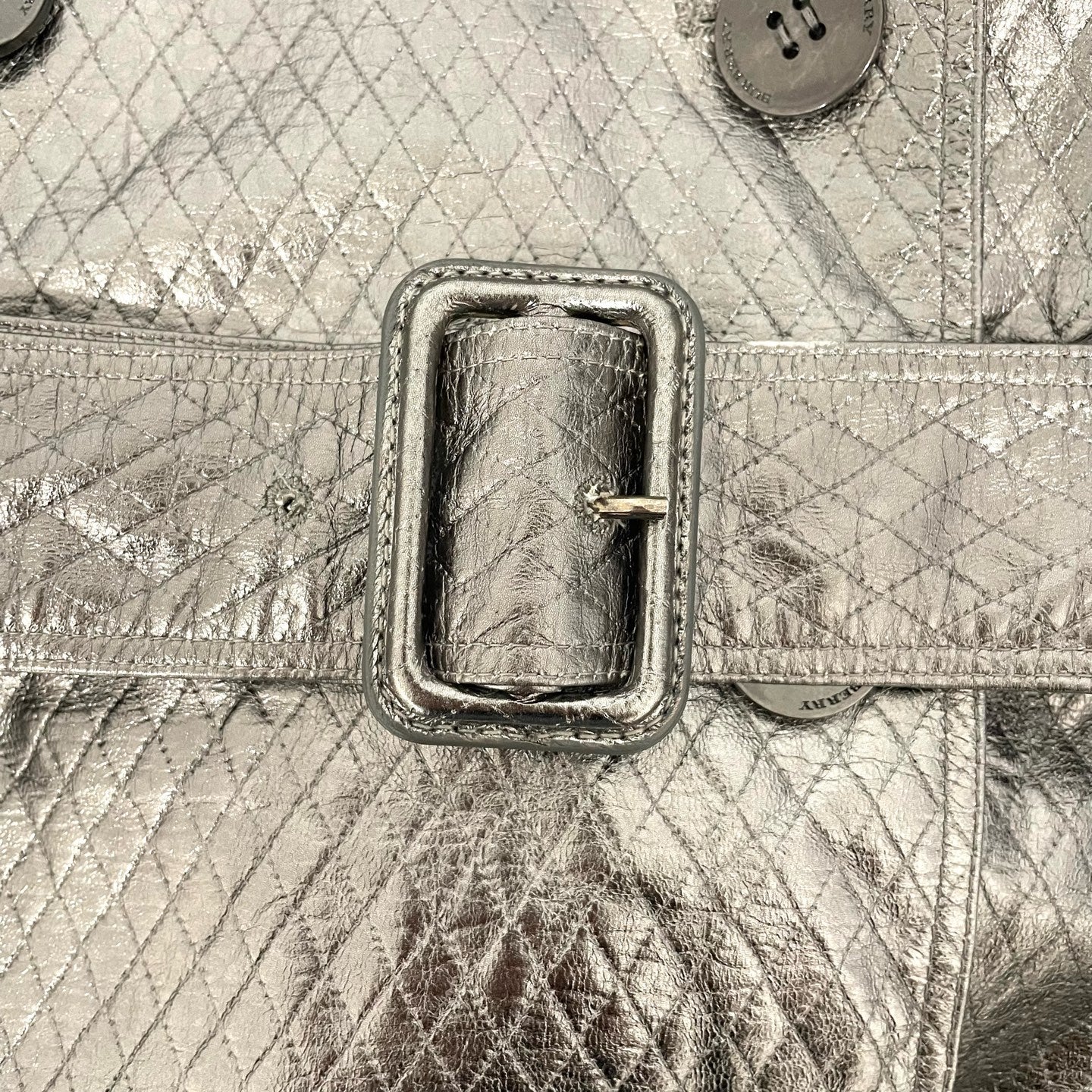 Burberry - Other - Leather - Silver - (48)