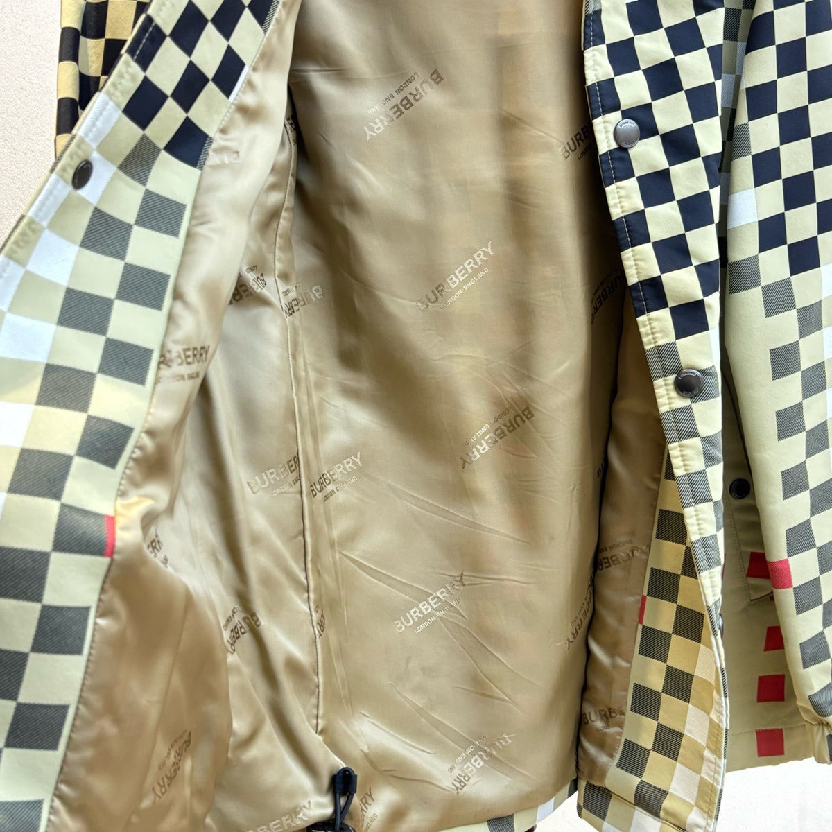 Burberry - Other - Polyamide - Beige - (S)