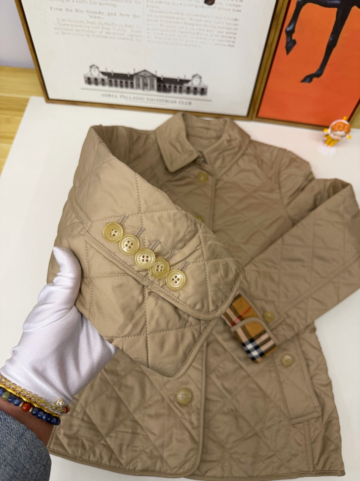 Burberry - Other - Polyester - Beige - (M)