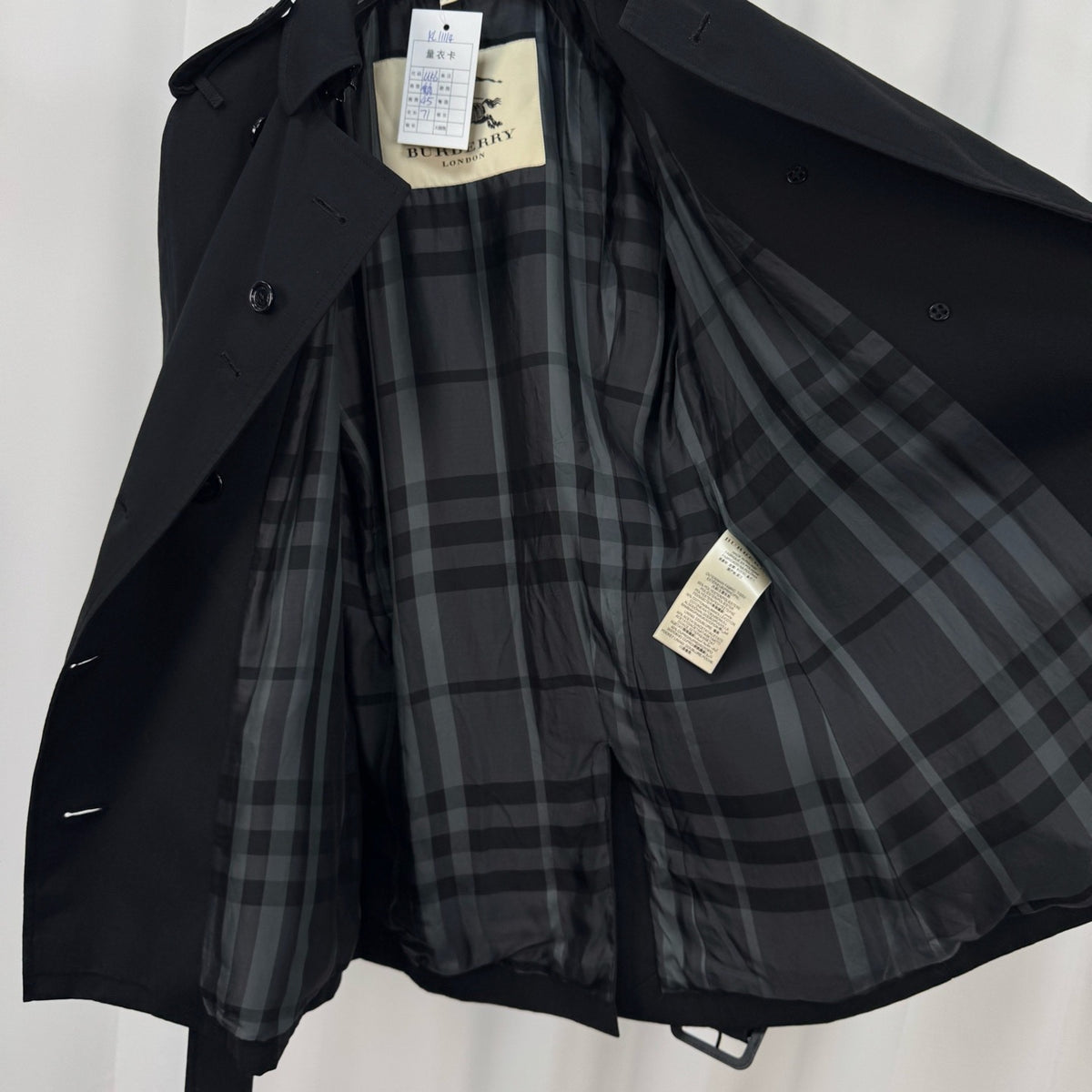 Burberry - Other - Polyester - Black - (6)