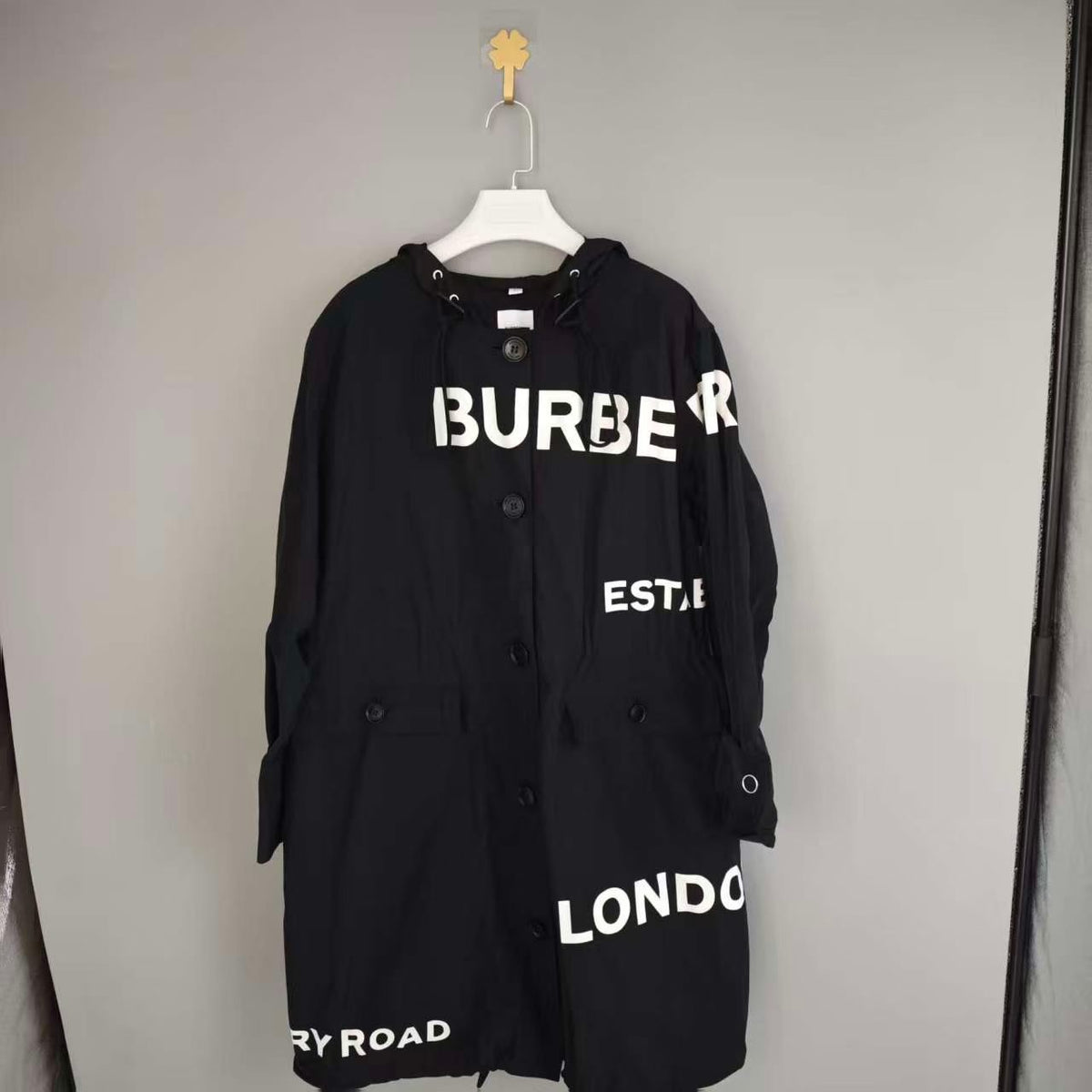 Burberry - Other - Polyester - Black - (8)