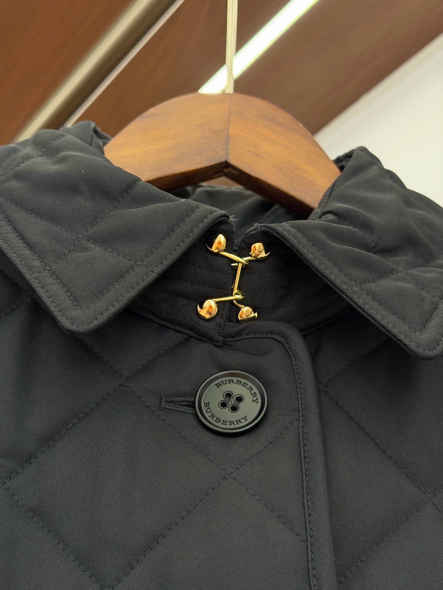 Burberry - Other - Polyester - Black - (XS)
